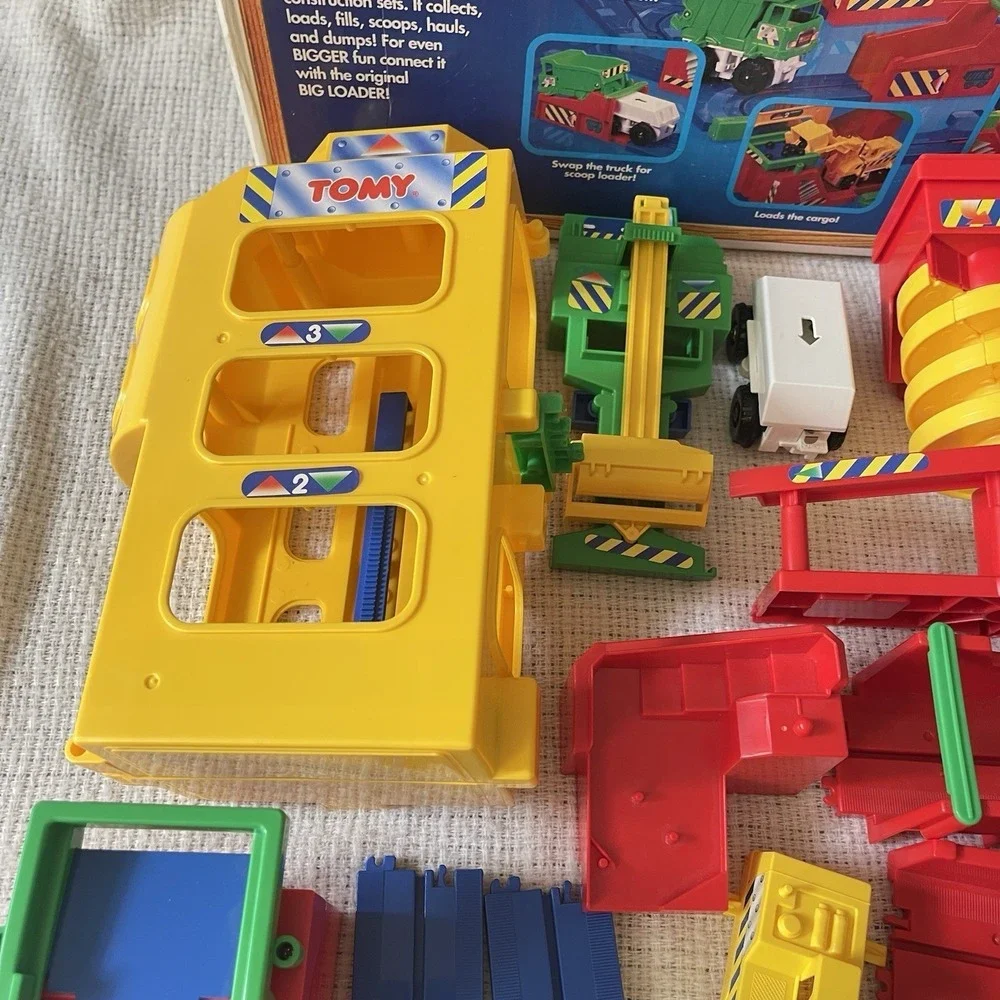 Tomy Big Big Loader Construction Set COMPLETE In Original Box 1994 Playset 5003